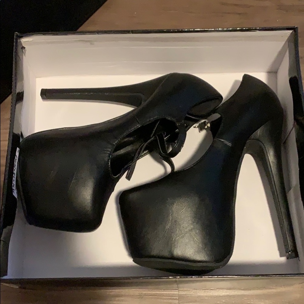 Black platform heels